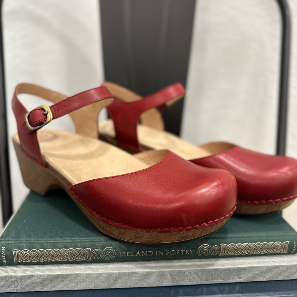 Dansko Maryjane’s